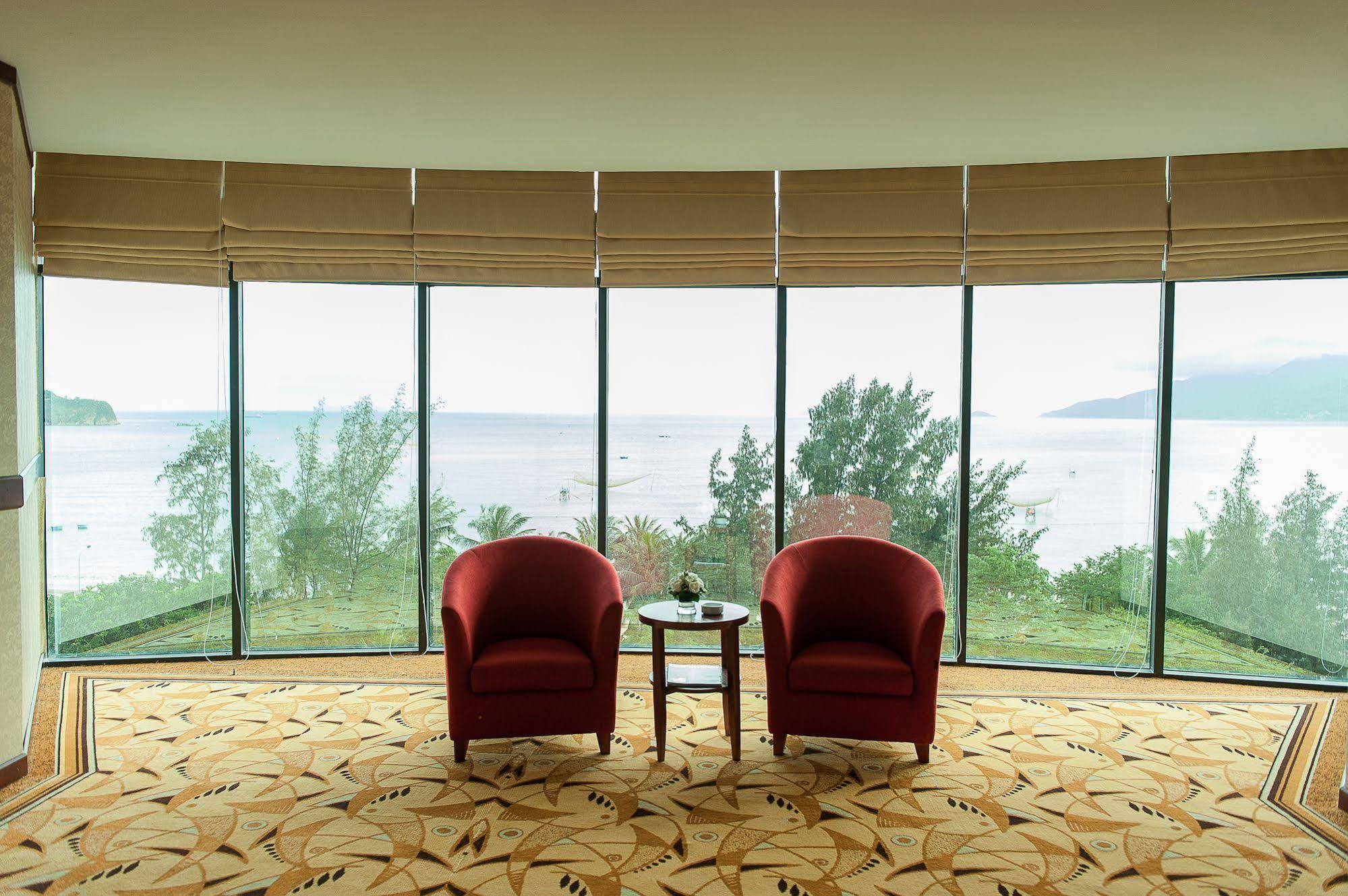 Muong Thanh Quy Nhon Hotel Exterior foto